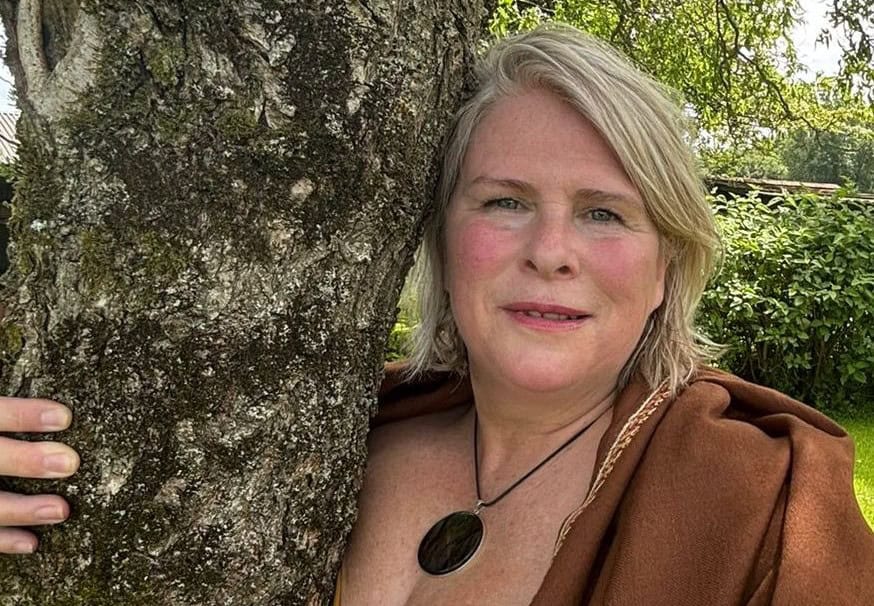 rachel-tree-cropped